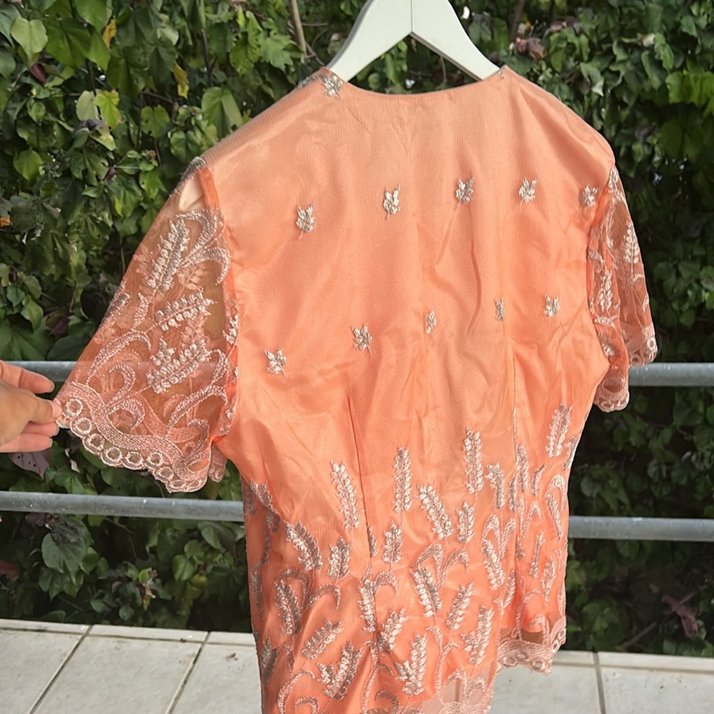 NWOT VINTAGE MAY QUEEN Elegant  Embroidered Women's Top/Vest Size M - Picture 5 of 5